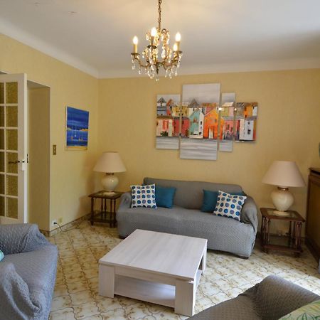 Parc Louisa - Appartement D'Epoque Avec Jardin Et Parking 4 Personnes Le Port De Nizza Kültér fotó