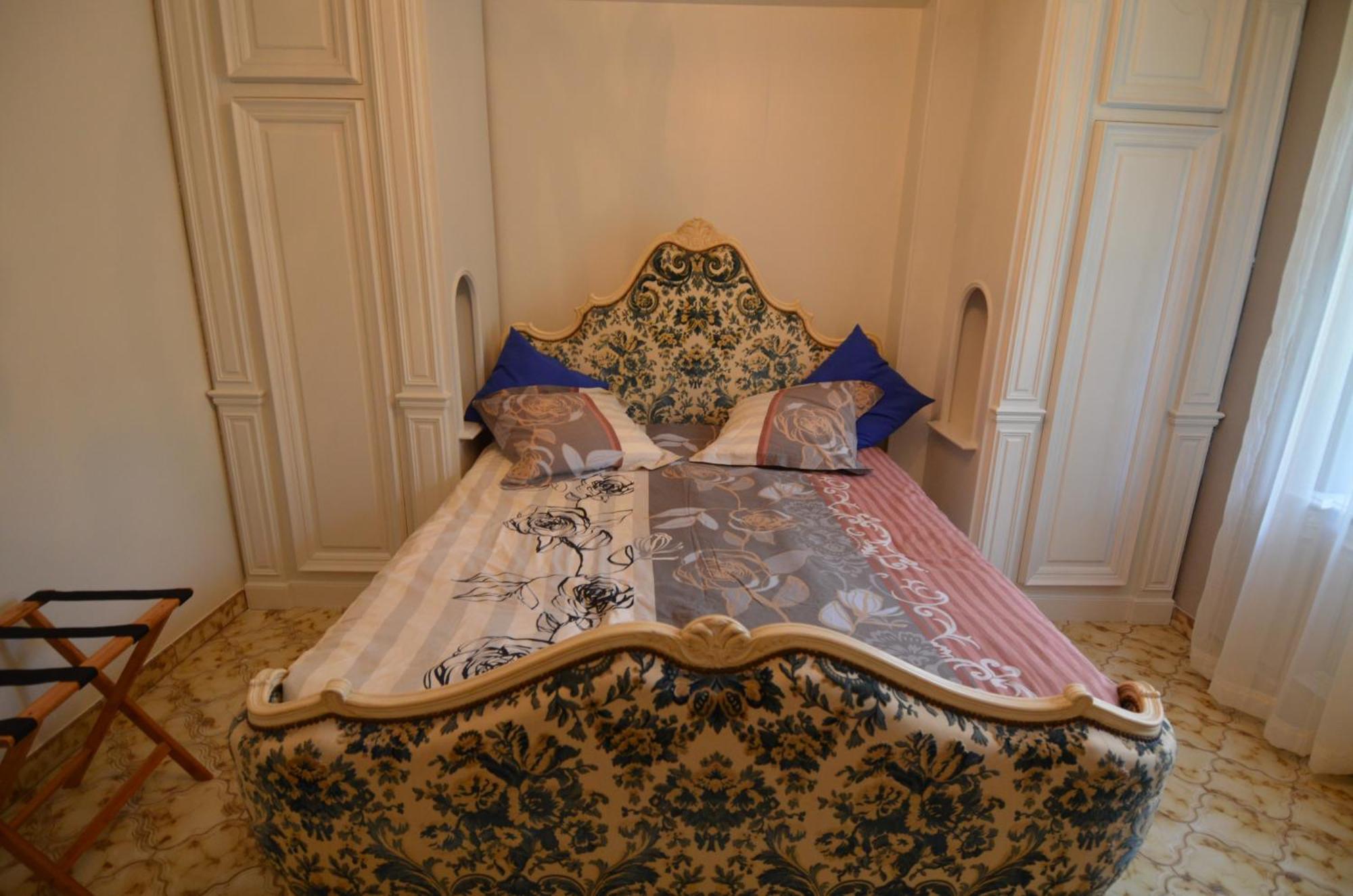 Parc Louisa - Appartement D'Epoque Avec Jardin Et Parking 4 Personnes Le Port De Nizza Kültér fotó