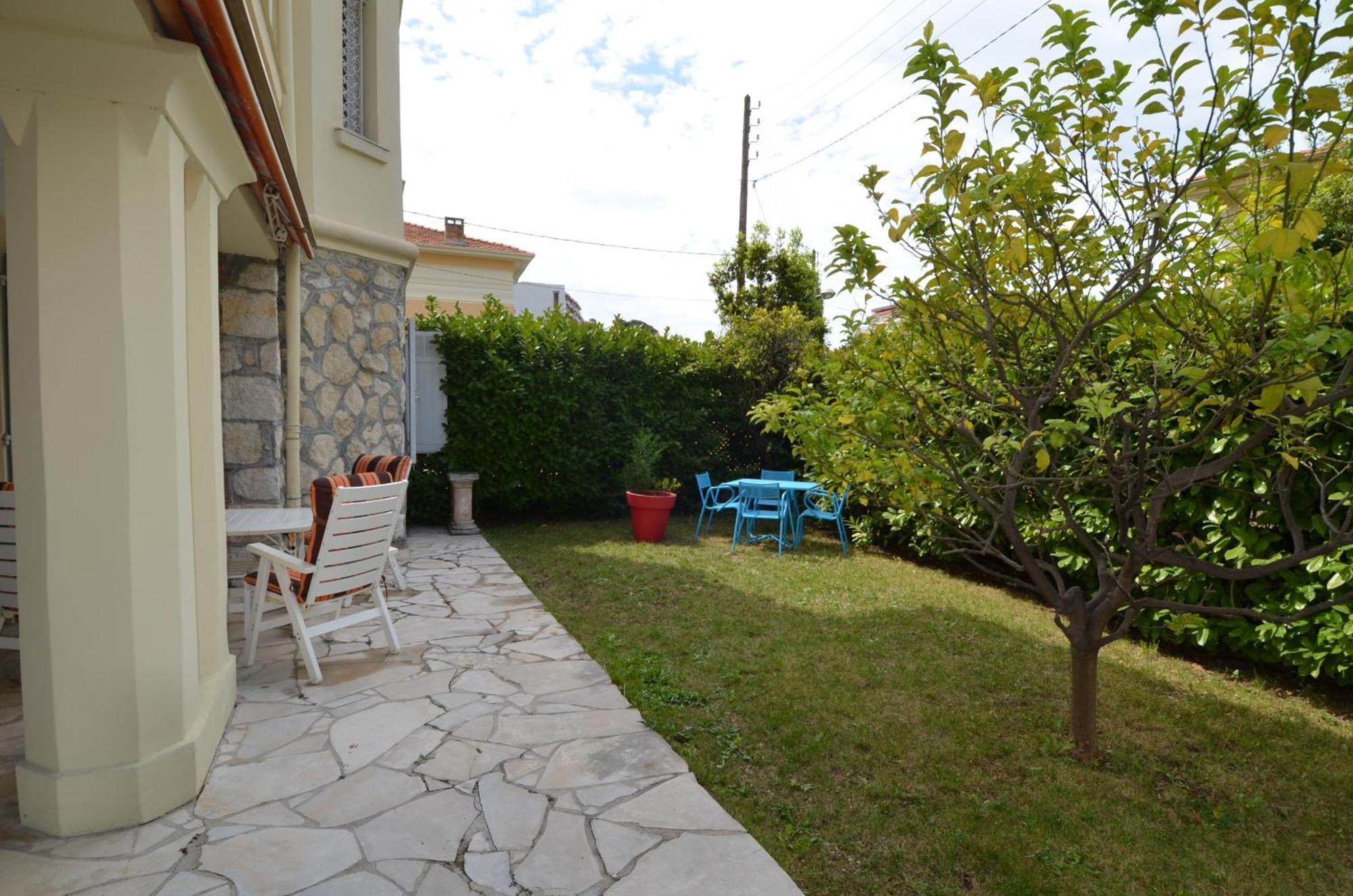 Parc Louisa - Appartement D'Epoque Avec Jardin Et Parking 4 Personnes Le Port De Nizza Kültér fotó